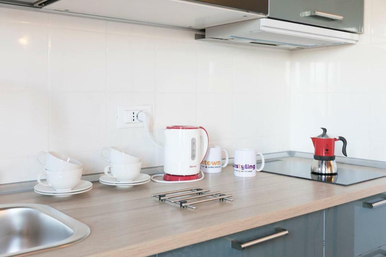 Altido Apt For 6 With Lovely Views 3 Mins To Corso Italia Pisa Buitenkant foto